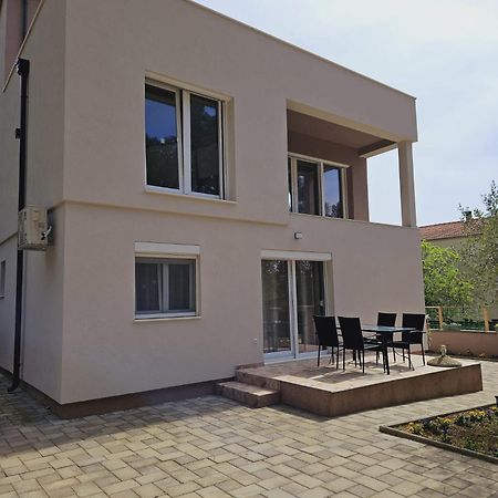 Apartment Lili Biograd Na Moru Exterior photo