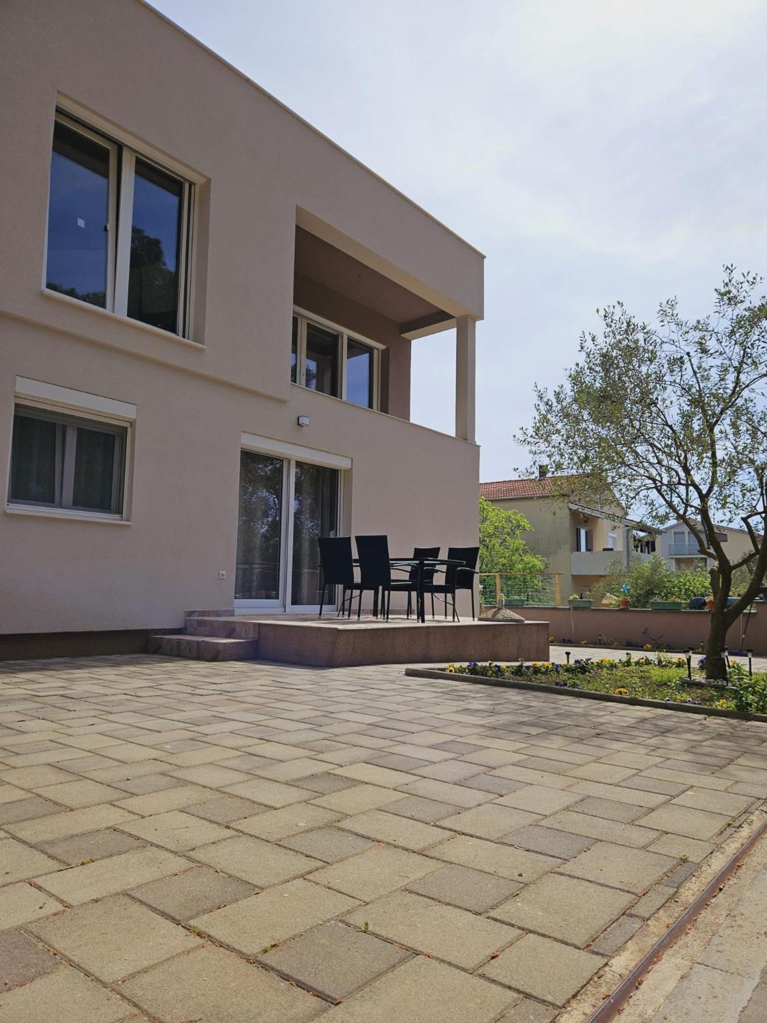 Apartment Lili Biograd Na Moru Exterior photo